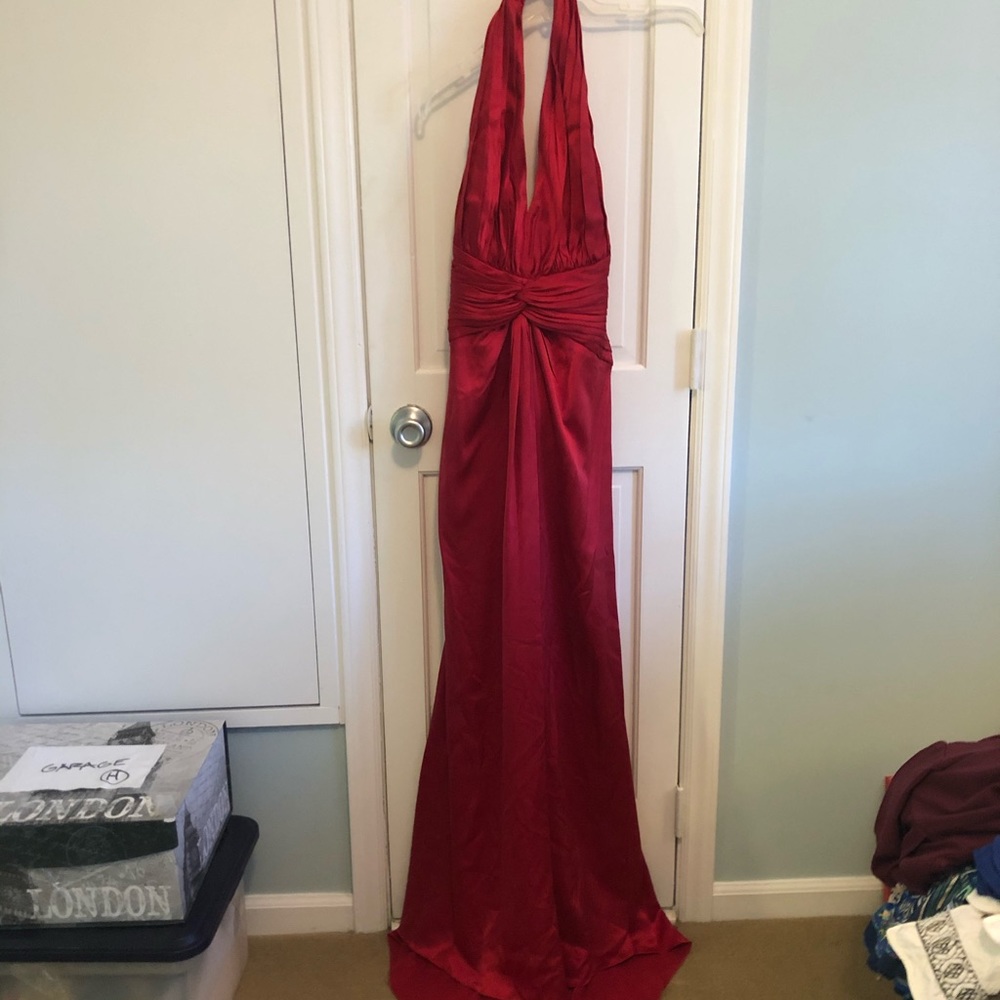 Dina Porter red halter backless formal dress Sz 8